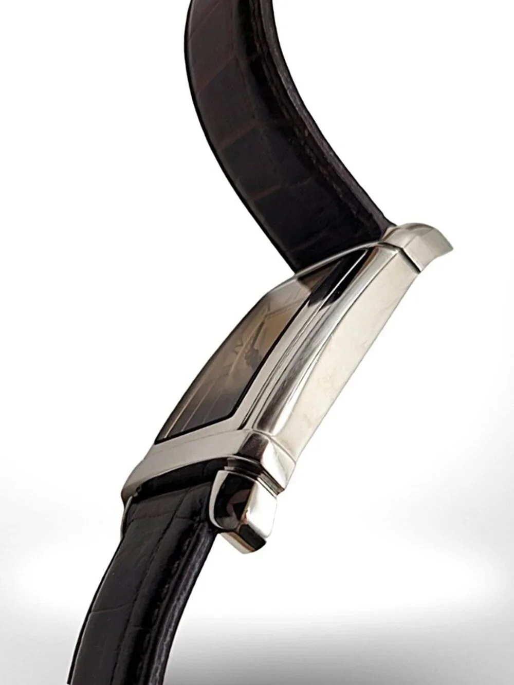 Emporio Armani Tank Watch. Swiss Parts. Genuine Leather Strap. Original Box.